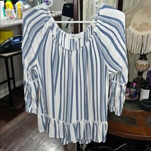 Fever White and Blue Puff Sleeve Ruffled Blouse